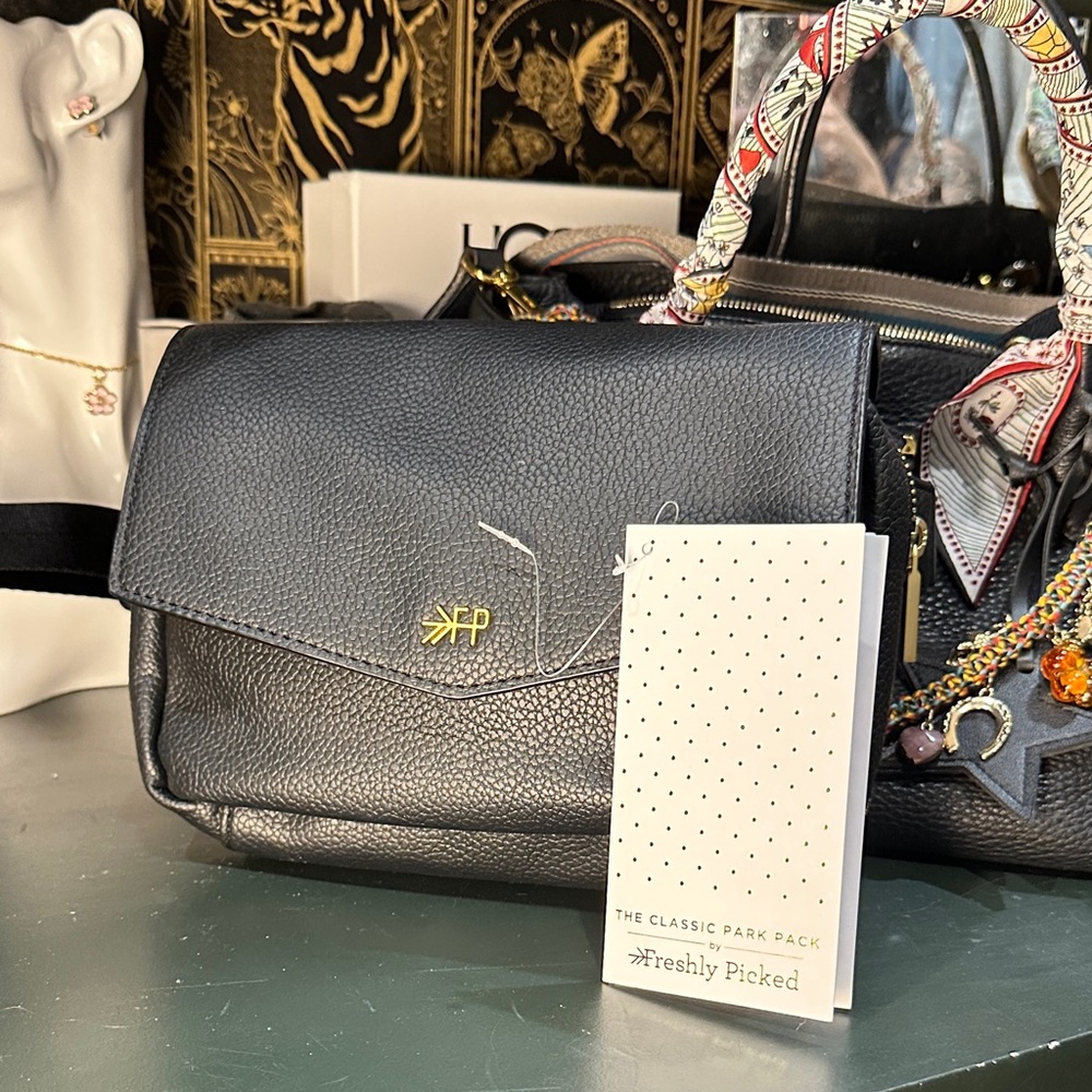 NWOT Freshly Picked Baby Belt Bag - Picture 4 of 6